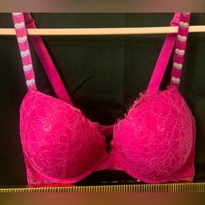 Victoria’s Secret Very Sexy Push-up Bra